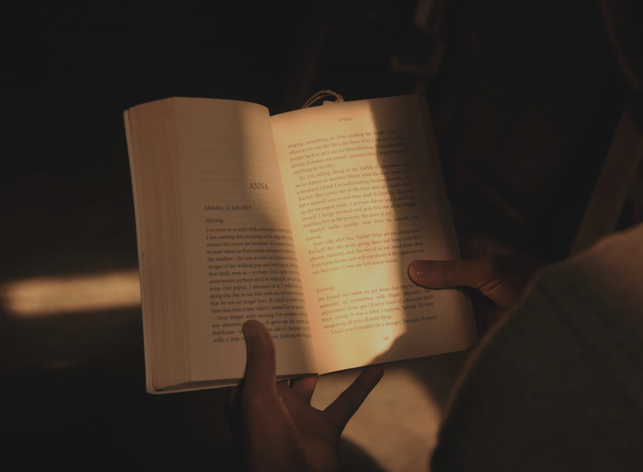 Ini Dia Ciri Buku Nonfiksi, Unsur Beserta Contohnya