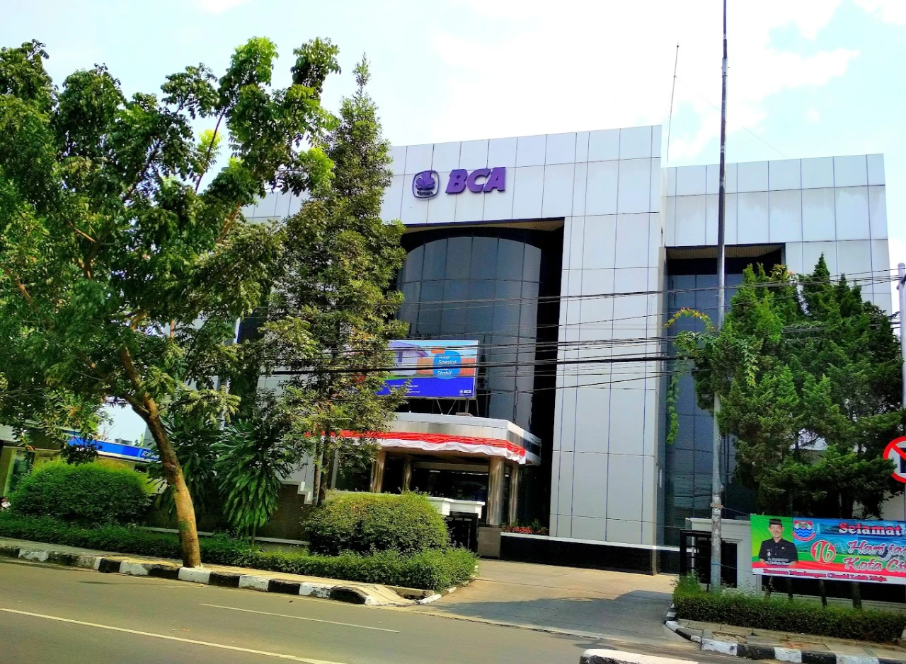Daftar Gaji Pegawai Bank BCA Semua Posisi Jabatan