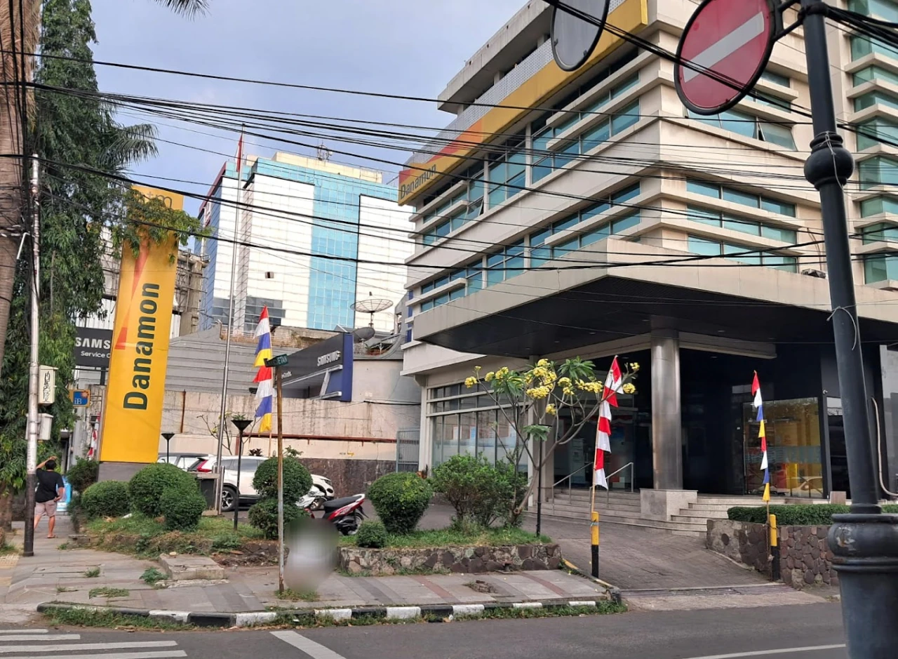 Gaji Karyawan Danamon Terbaru Semua Jabatan