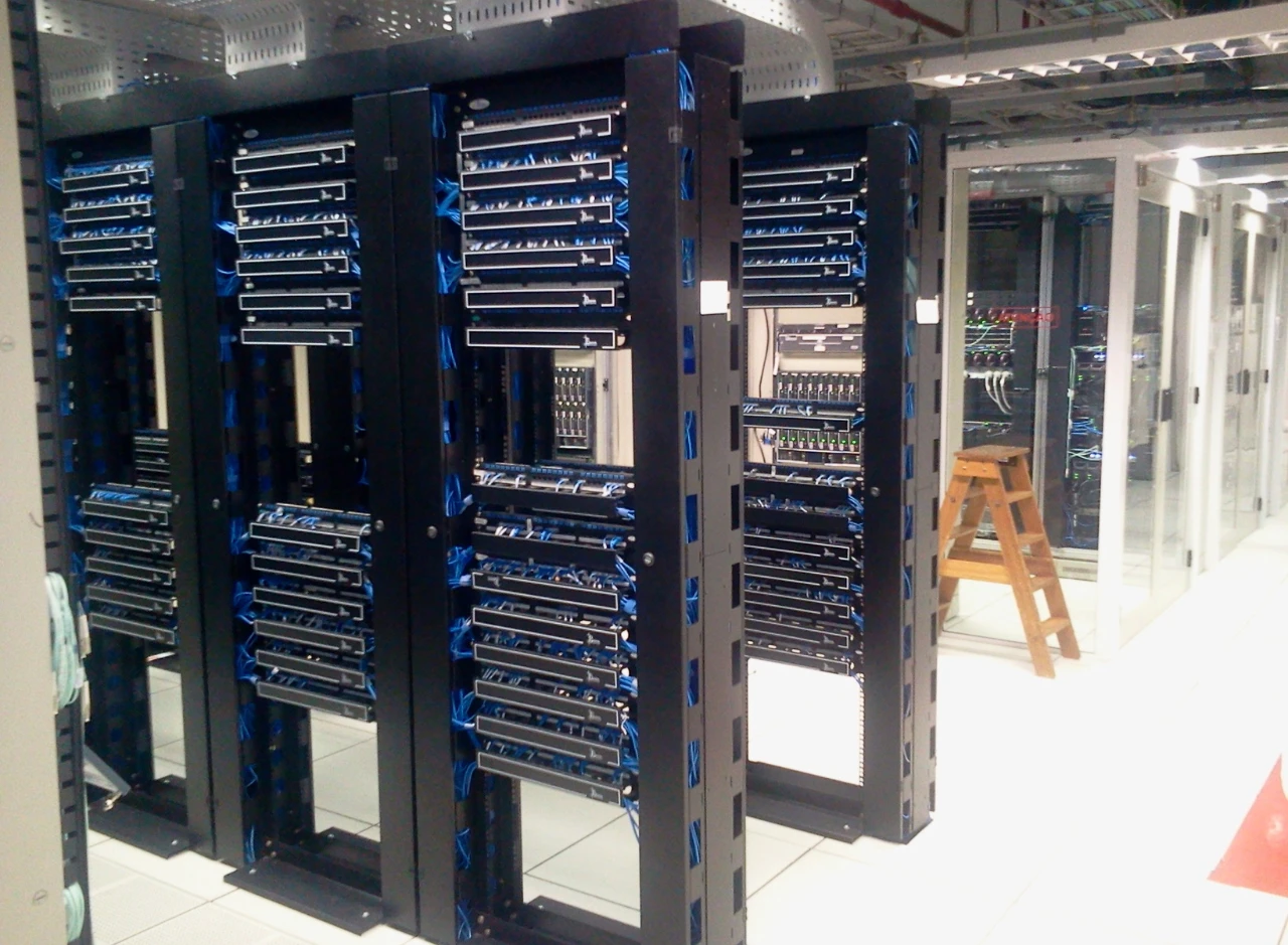 Analisa Peluang Bisnis Reseller Hosting Indonesia