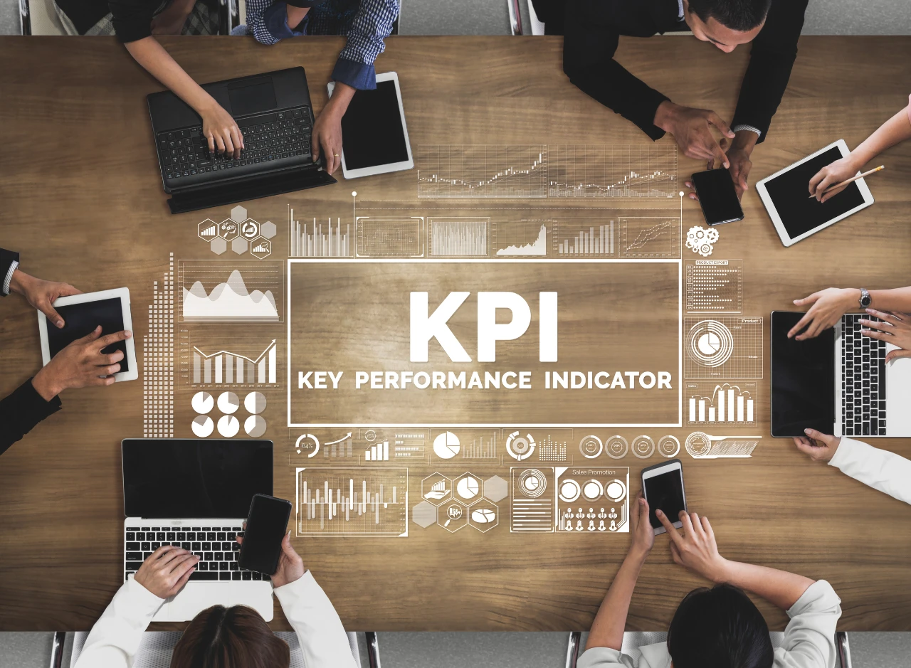 Apa Itu KPI Karyawan; Pengertian, Indikator Penilaian dan Contohnya