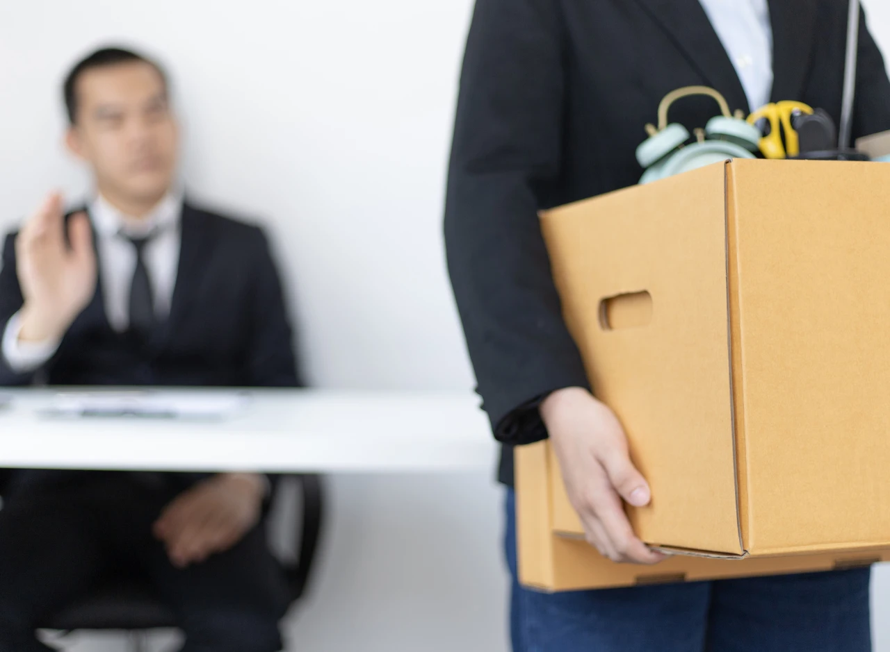 Aturan dan Cara Perhitungan Pesangon PHK Karyawan Tetap