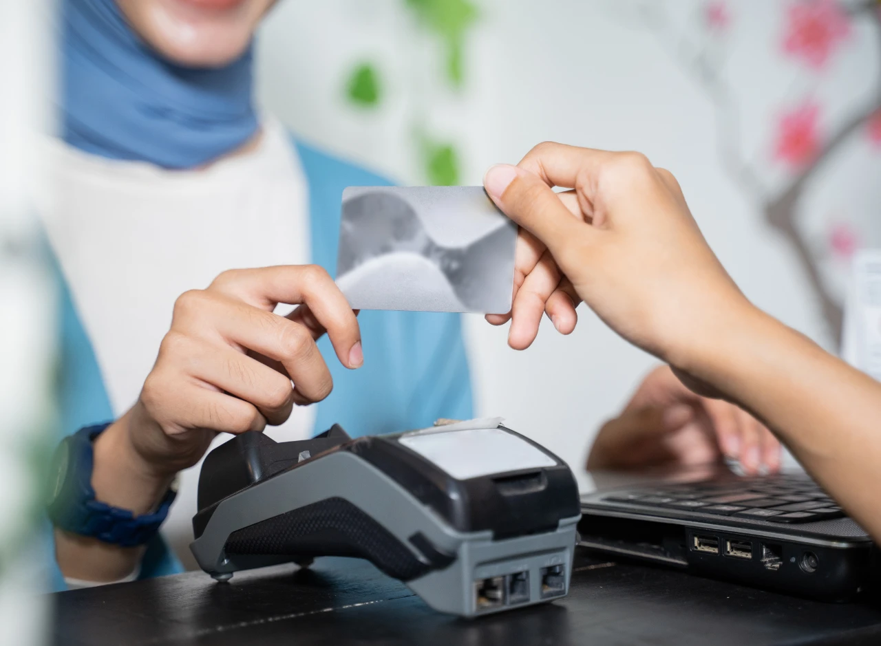 Cara Mendapatkan Mesin EDC ATM Bersama untuk Usaha