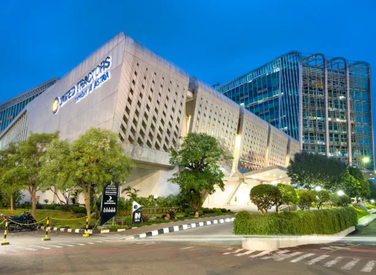 Gaji PT United Tractors Tbk Terbaru Semua Posisi 2025