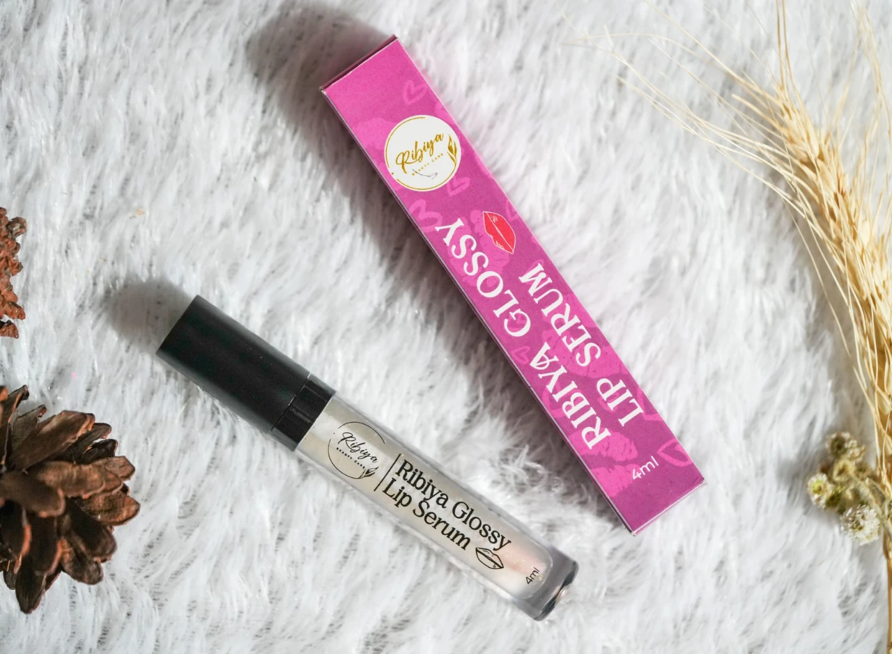 10 Lip Serum yang Bagus untuk Memerahkan Bibir Hitam dan Kering