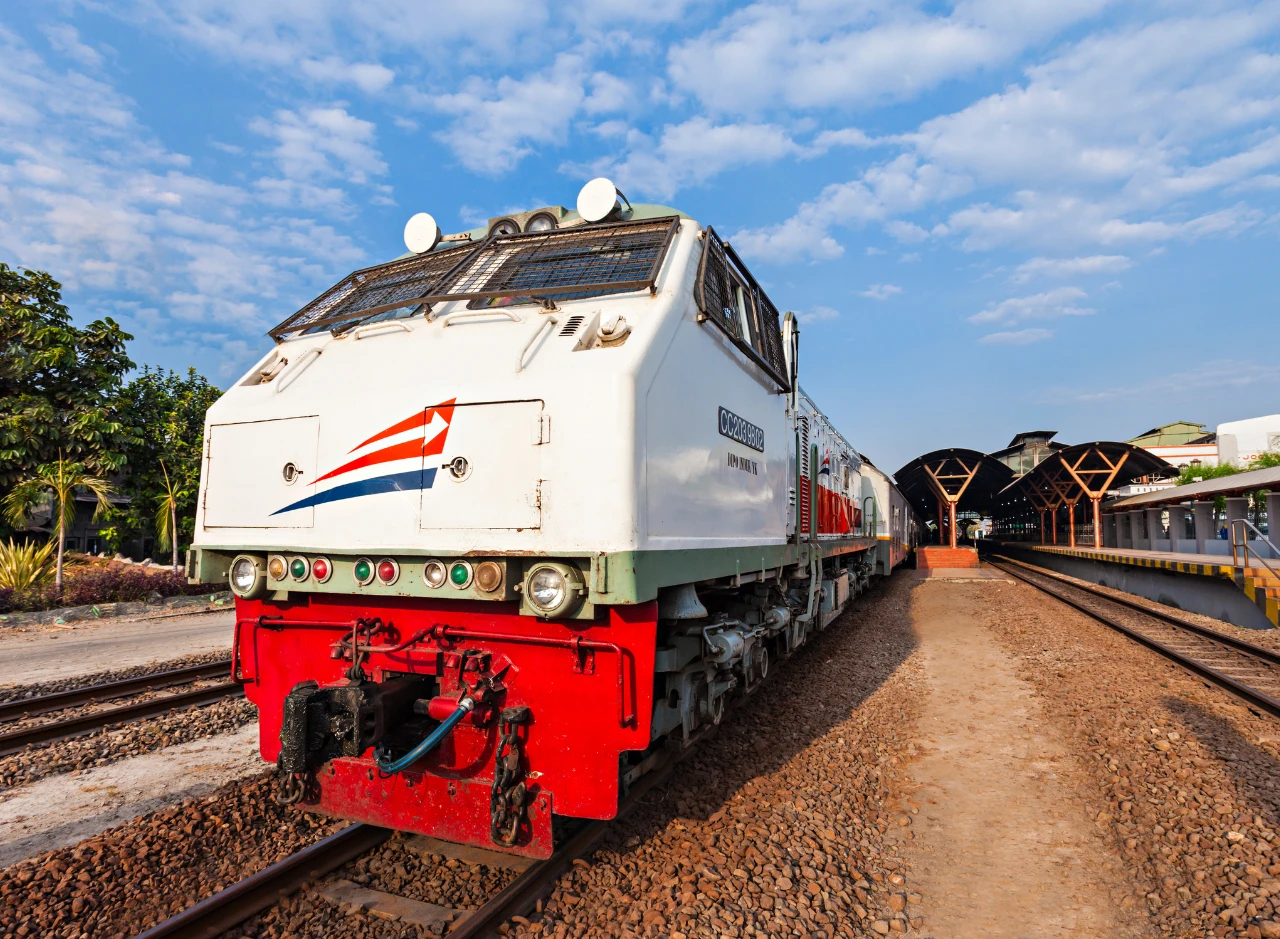 Daftar Gaji Karyawan KAI Terbaru Semua Posisi