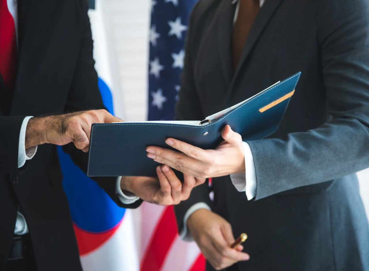 Gaji Diplomat Beserta Tunjangan dan Tugas Kerjanya