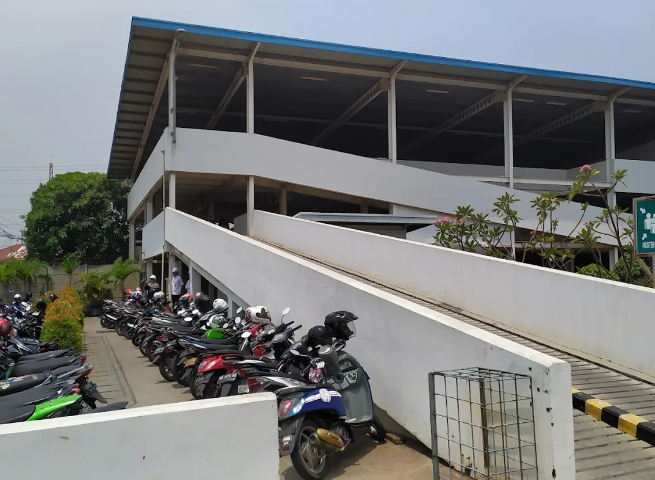 Gaji PT Salim Ivomas Pratama Beserta Tunjangannya