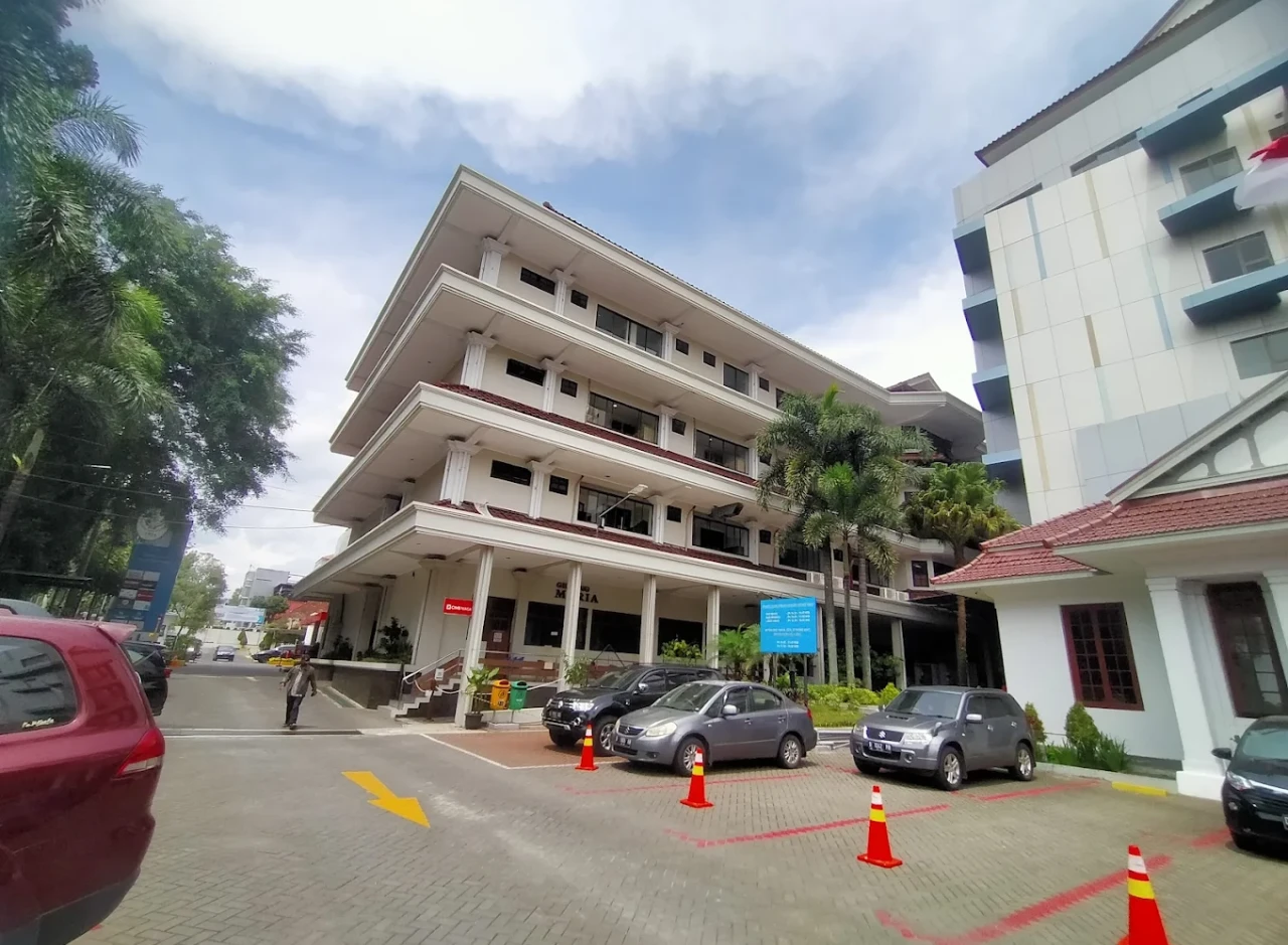 Gaji RS Borromeus Bandung