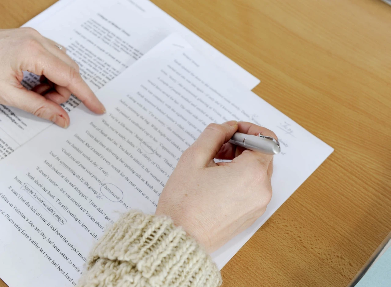 16 Contoh Surat Pernyataan Kesanggupan Bayar Utang, Biaya Kuliah, Sekolah