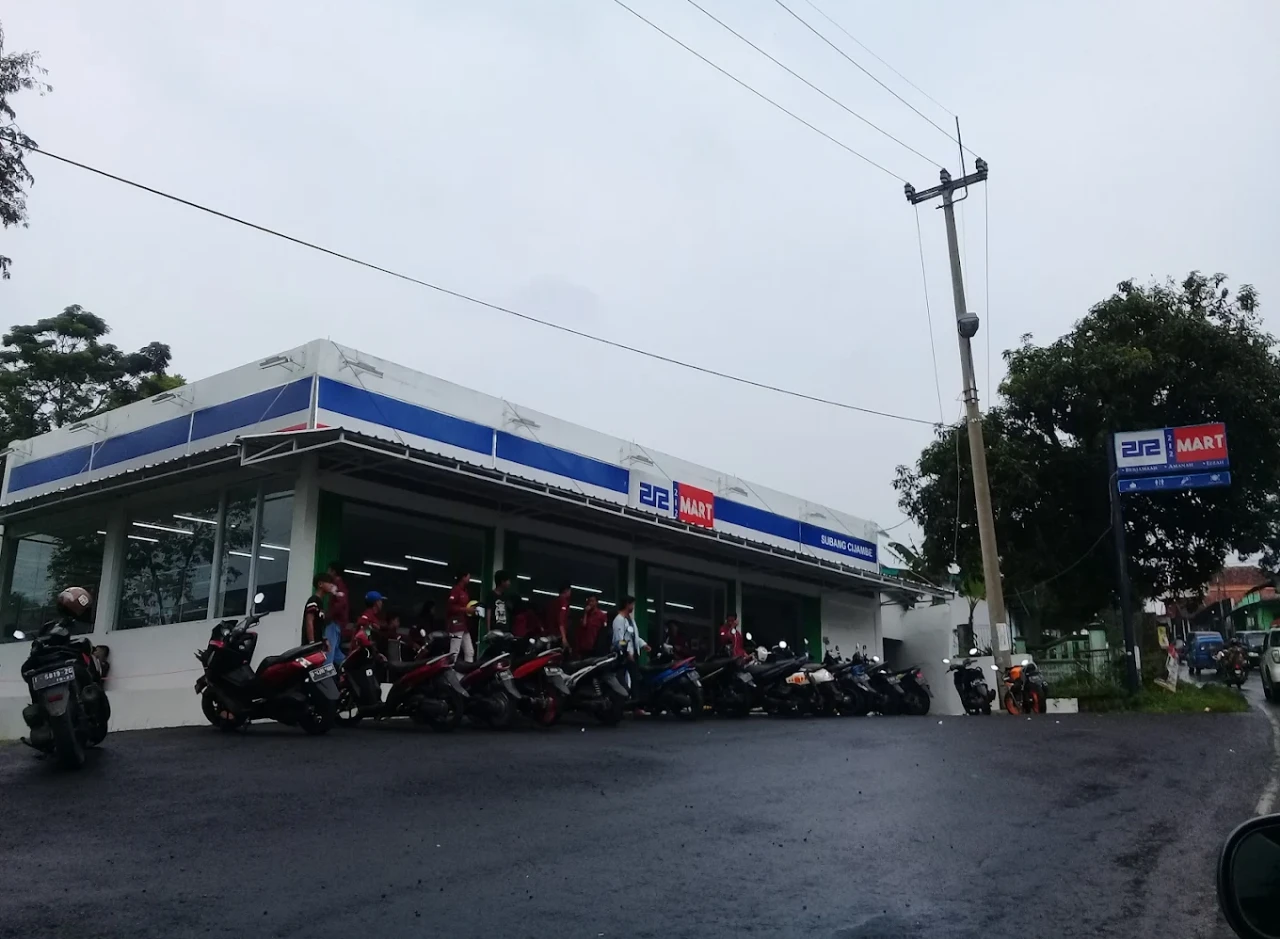 Gaji PT 212 Mart Beserta Tunjangannya