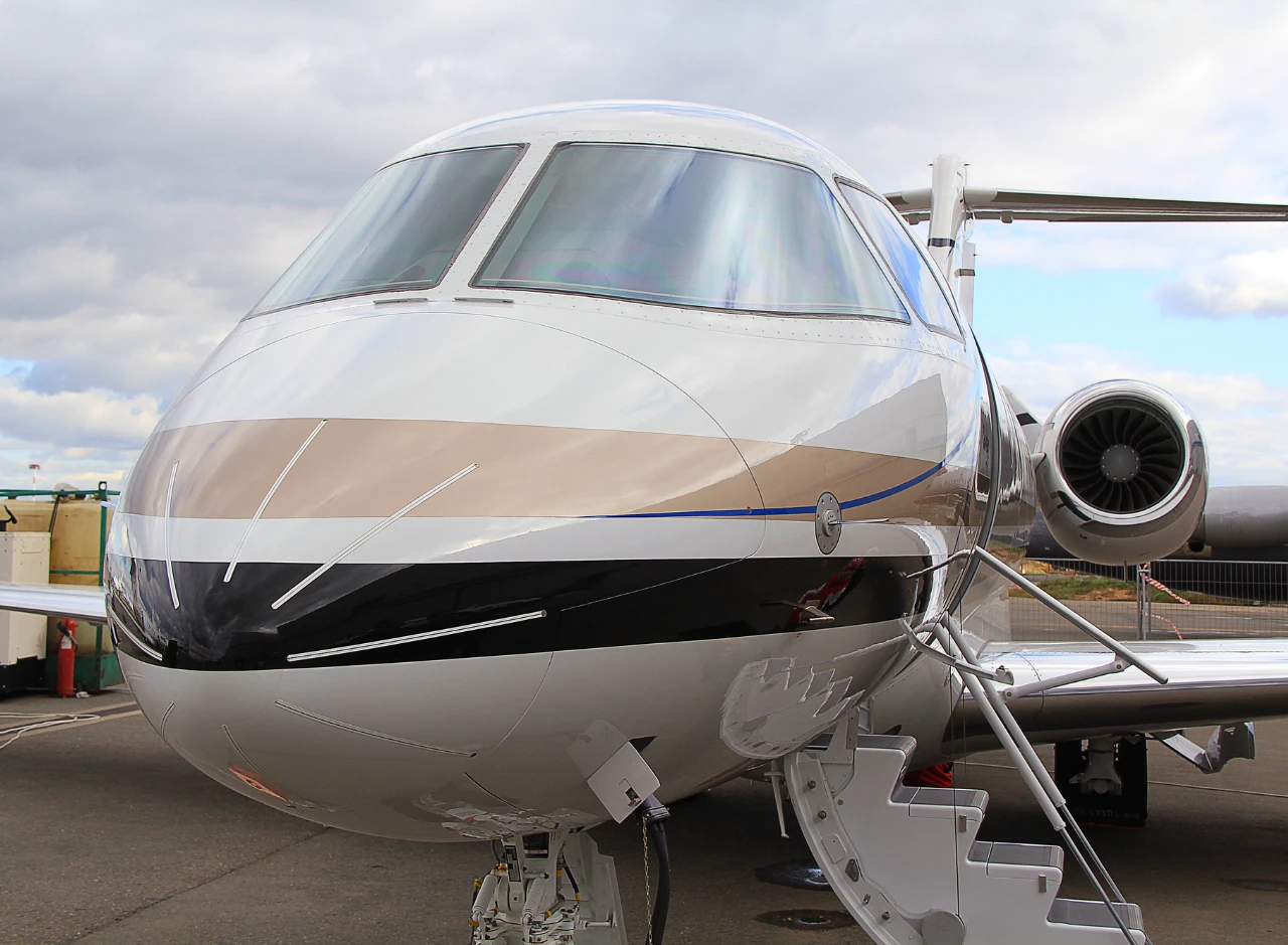 Gaji Tukang Parkir Pesawat Beserta Syaratnya