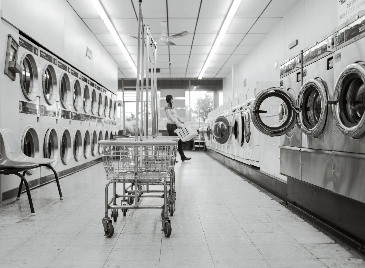 Modal, Analisa SWOT dan Cara Memulai Usaha Laundry Koin