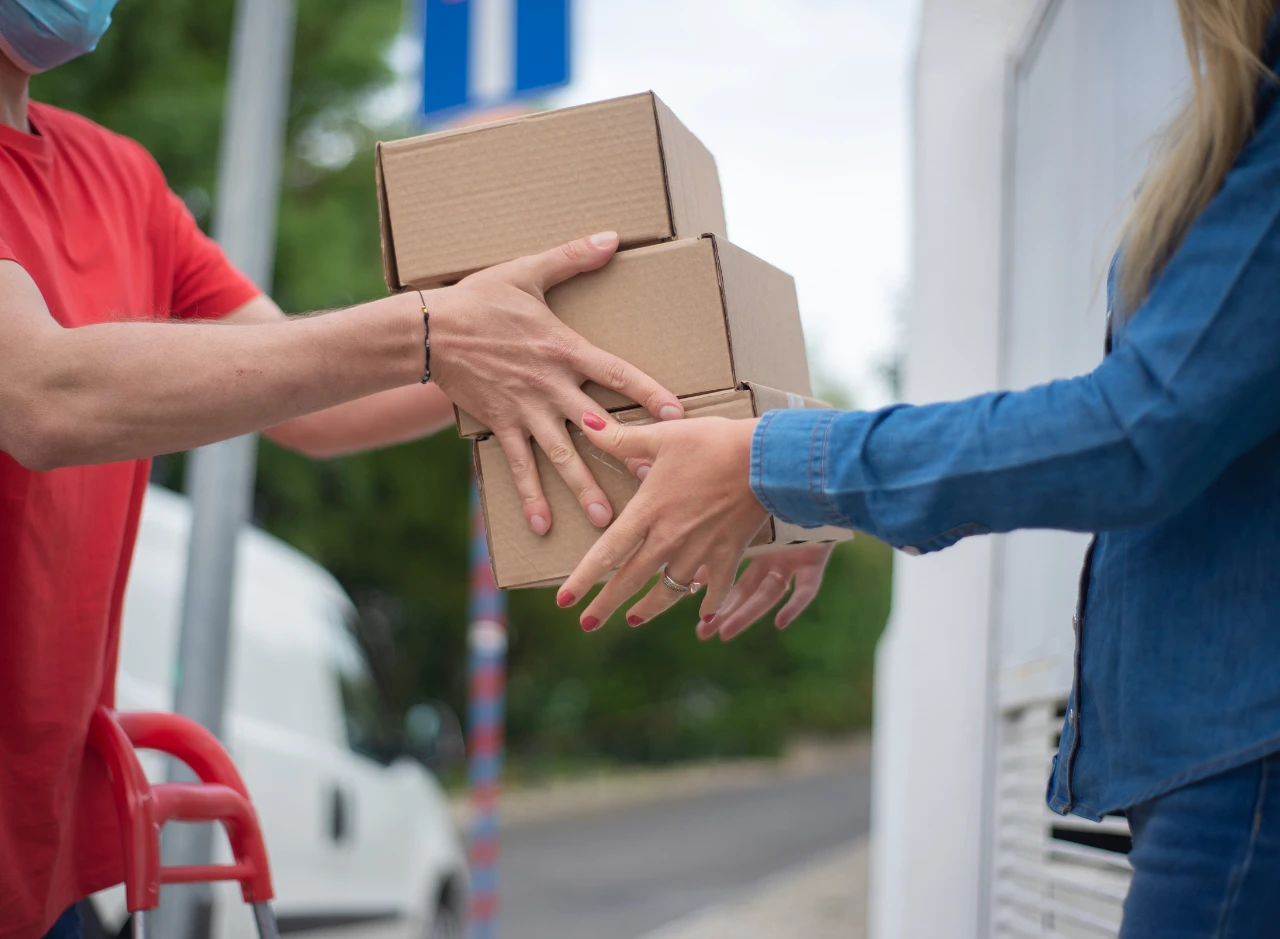 Gaji Karyawan 21 Express Terbaru Beserta Tunjangannya