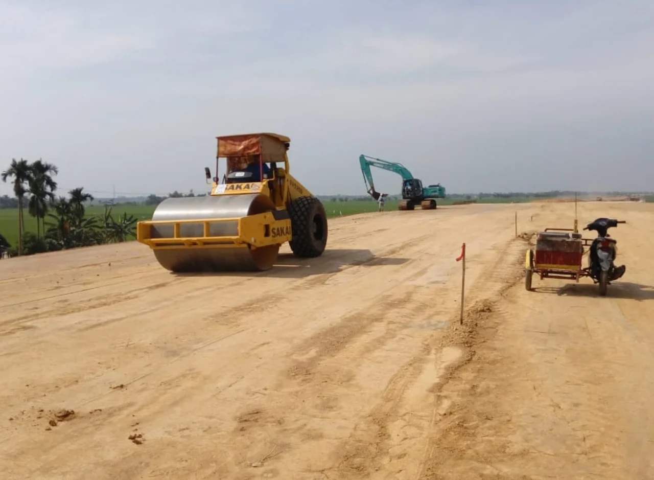 Gaji PT Lancarjaya Mandiri Abadi (LMA) dan Tunjangannya