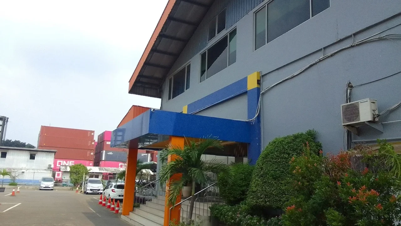 Daftar Gaji di PT Puninar Logistics