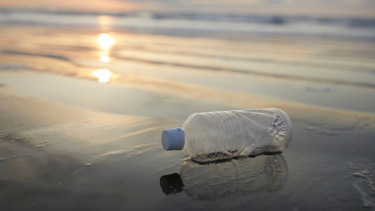 Plastic Smart Cities Indonesia, Melawan Darurat Sampah