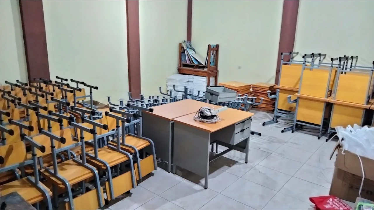 Daftar Gaji di PT Intan Pariwara Semua Jabatan