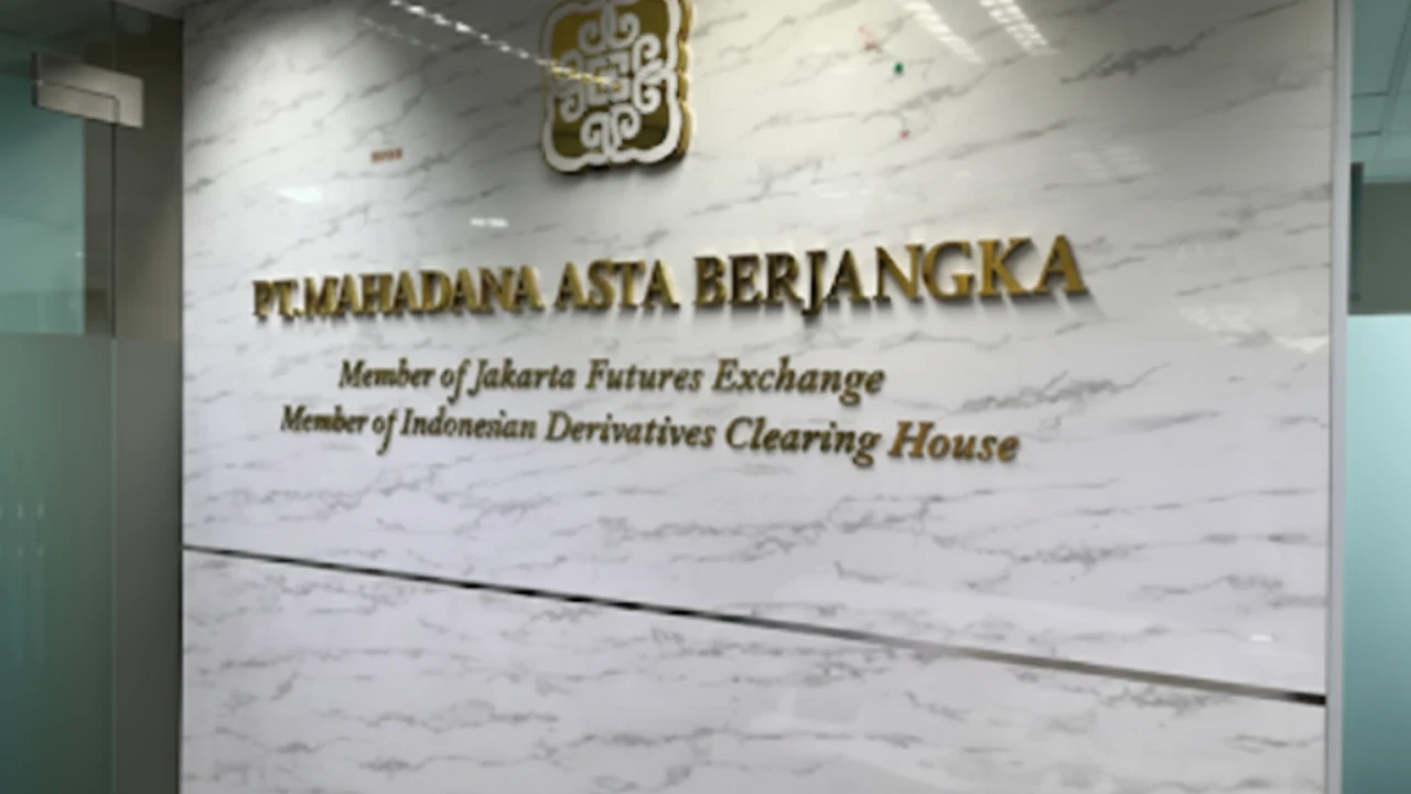 Gaji di PT Mahadana Asta Berjangka Terbaru