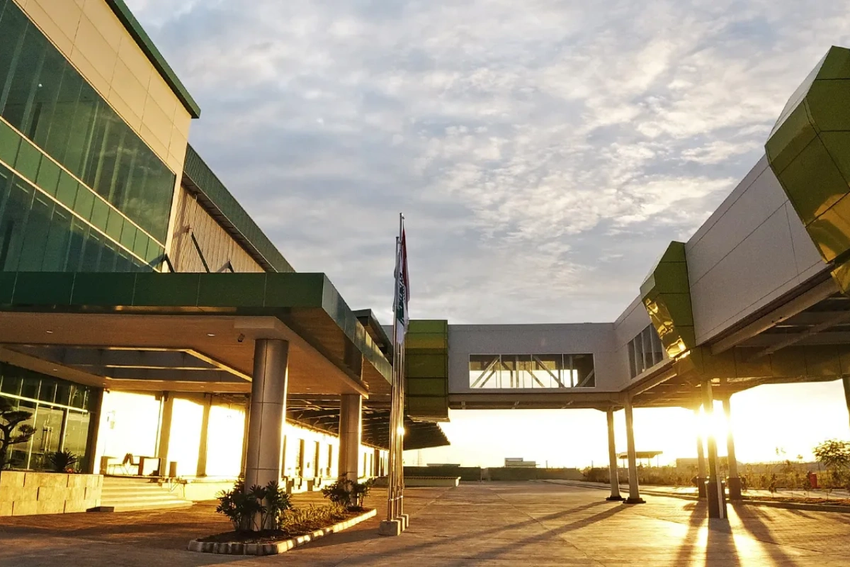 Gaji PT Enseval Putera Megatrading Tbk: UMR, Bonus & Tunjangannya